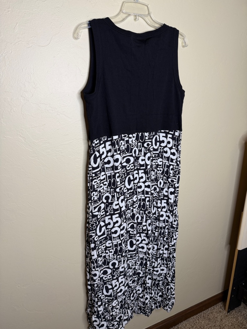 David Dart Black & White Graphic Block Maxi Dress - Picture 4 of 5